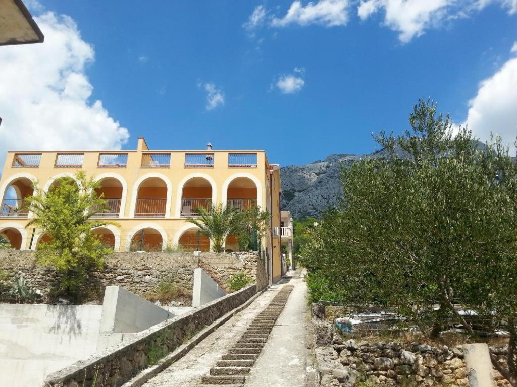 Hacienda Valmare Apartment Brela Exterior photo