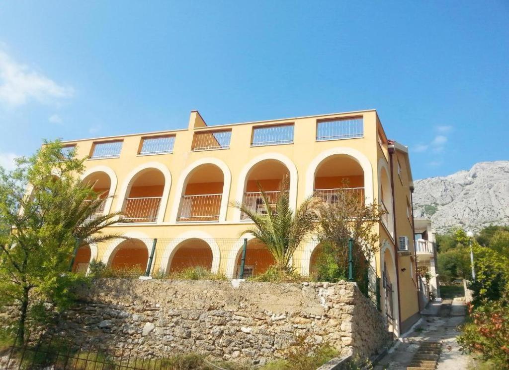 Hacienda Valmare Apartment Brela Exterior photo