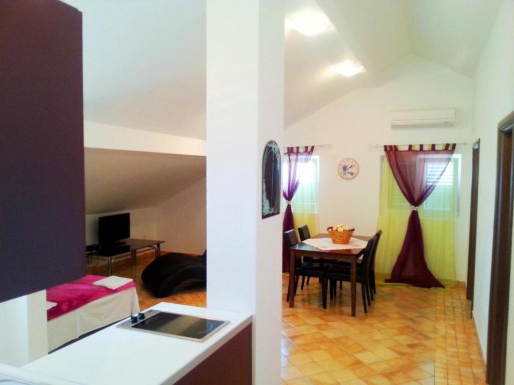 Hacienda Valmare Apartment Brela Exterior photo